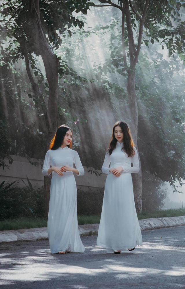 Dress Wanita Elegan